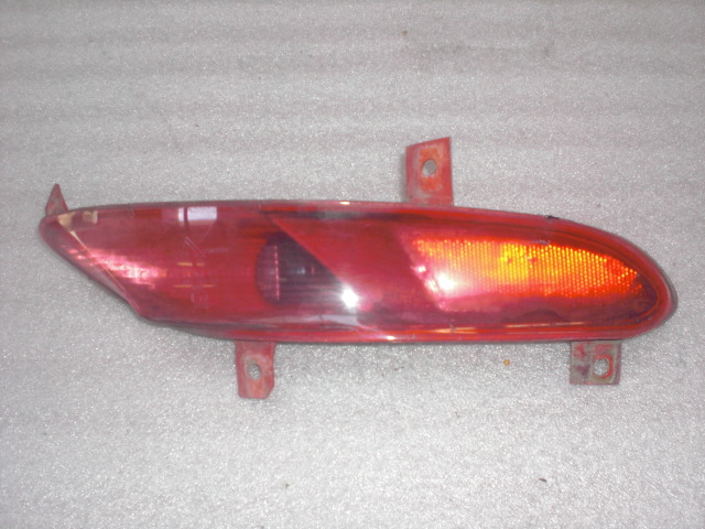 ALFA ROMEO GT 1.9 JTD 110KW FANALE POSTERIORE DESTRO SU PARAURTI FARO STOP GRUPPPO OTTICO 71736430 Trend Ora!